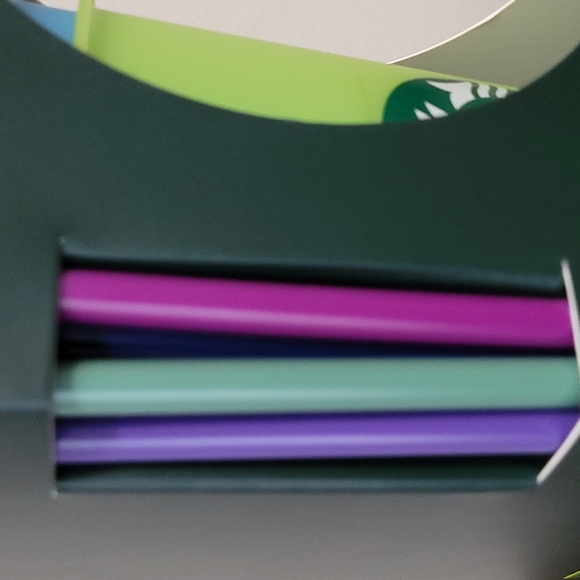 Starbucks  cold cups - Picture 3 of 5